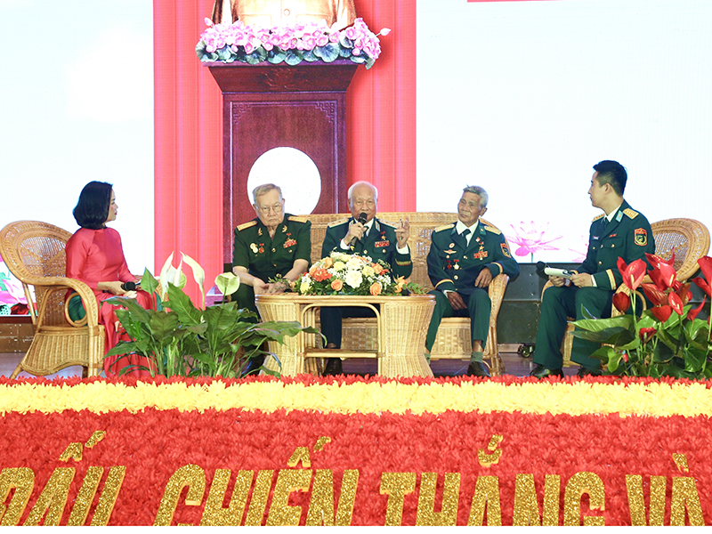Sư đoàn 361 tổ chức Chương trình giao lưu “Vang mãi bản hùng ca Sư đoàn Phòng không Hà Nội anh hùng”