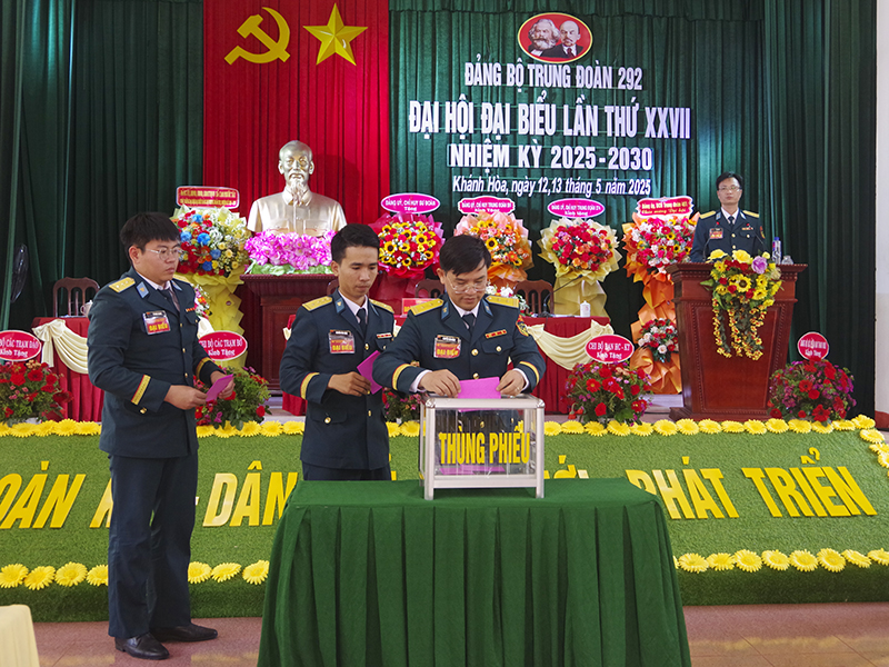 Đảng bộ Trung đoàn 292 tổ chức Đại hội đại biểu nhiệm kỳ 2025 - 2030