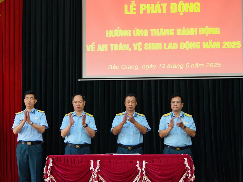 Sư đoàn 365 phát động hưởng ứng “Tháng hành động về an toàn, vệ sinh lao động” năm 2025