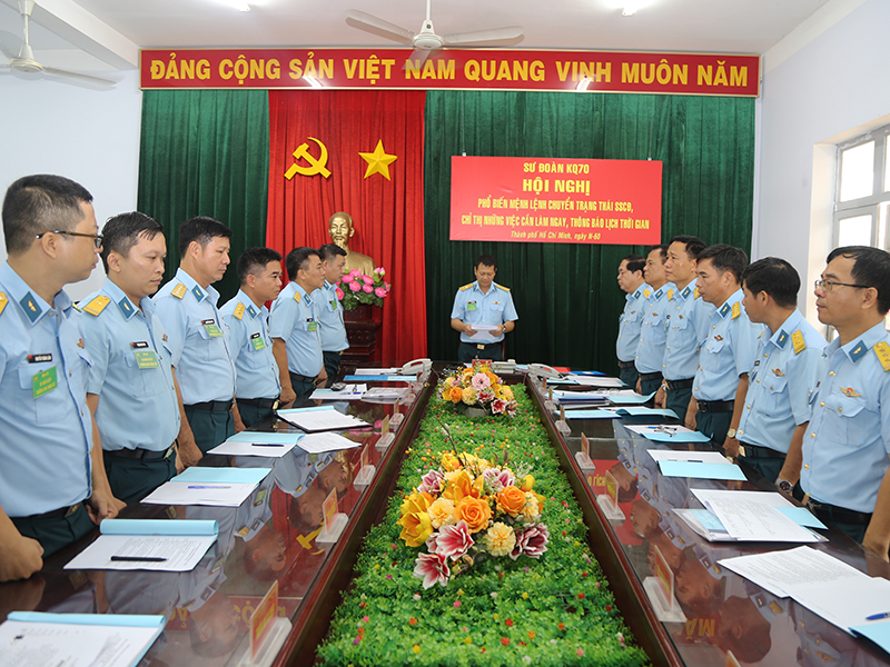 Quân chủng Phòng không - Không quân tổ chức Diễn tập Chỉ huy - Tham mưu 1 bên 2 cấp trên bản đồ, có một phần thực binh cho các đơn vị khu vực Miền Nam