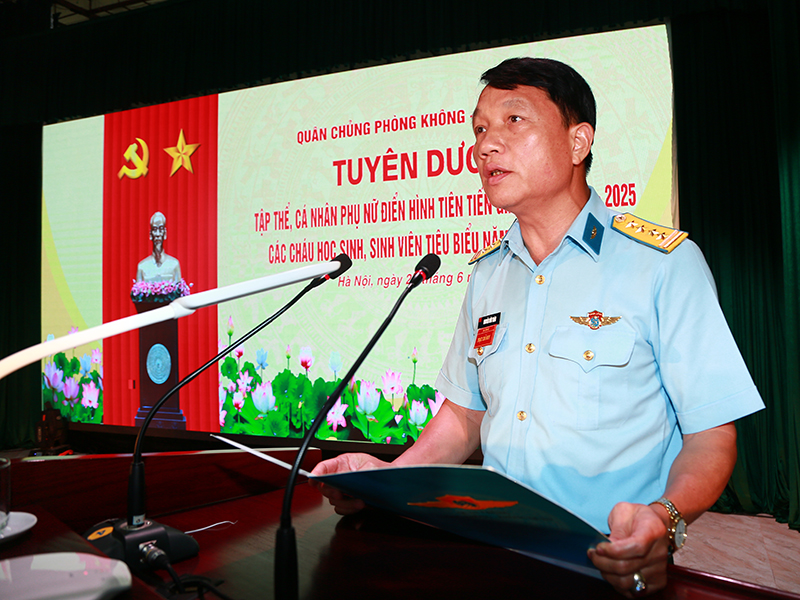 Quân chủng Phòng không - Không quân tuyên dương tập thể, cá nhân phụ nữ điển hình tiên tiến giai đoạn 2020-2025; học sinh, sinh viên tiêu biểu năm học 2024-2025