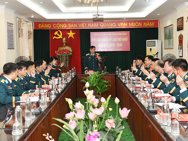 Lãnh đạo xây dựng Học viện Phòng không - Không quân “Cách mạng, chính quy, chuẩn hóa, hiện đại”