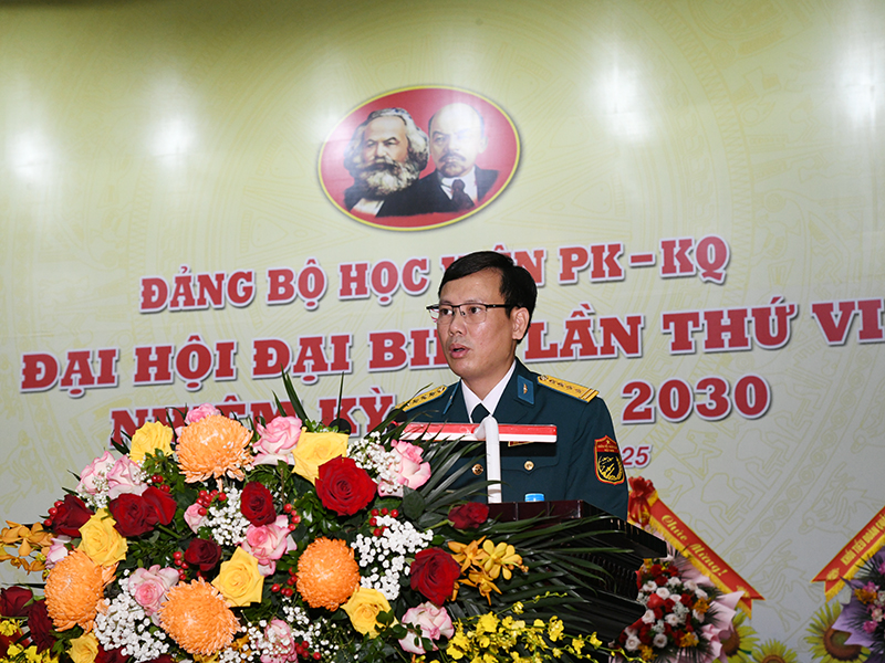 Lãnh đạo xây dựng Học viện Phòng không - Không quân “Cách mạng, chính quy, chuẩn hóa, hiện đại”