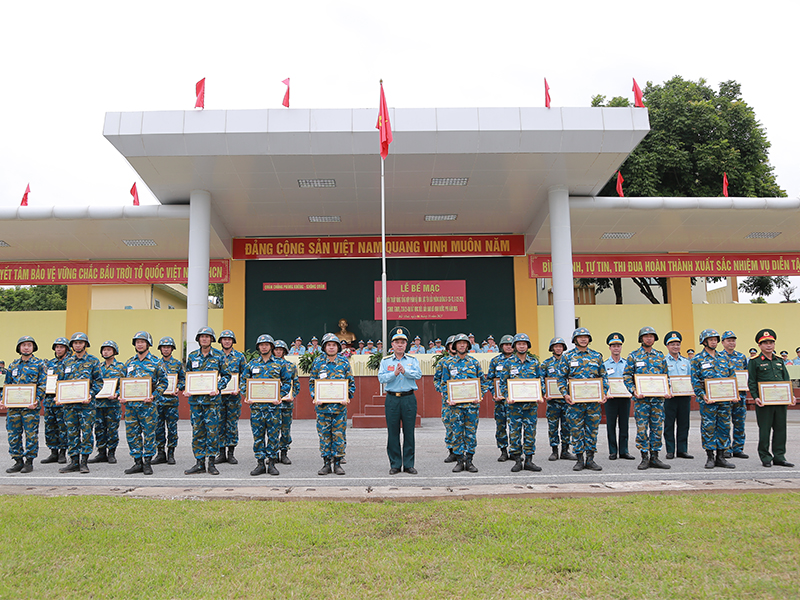 Quân chủng Phòng không - Không quân bế mạc Diễn tập chiến thuật vòng tổng hợp phân đội tên lửa phòng không, pháo phòng không và Zsu-23-4M năm 2025