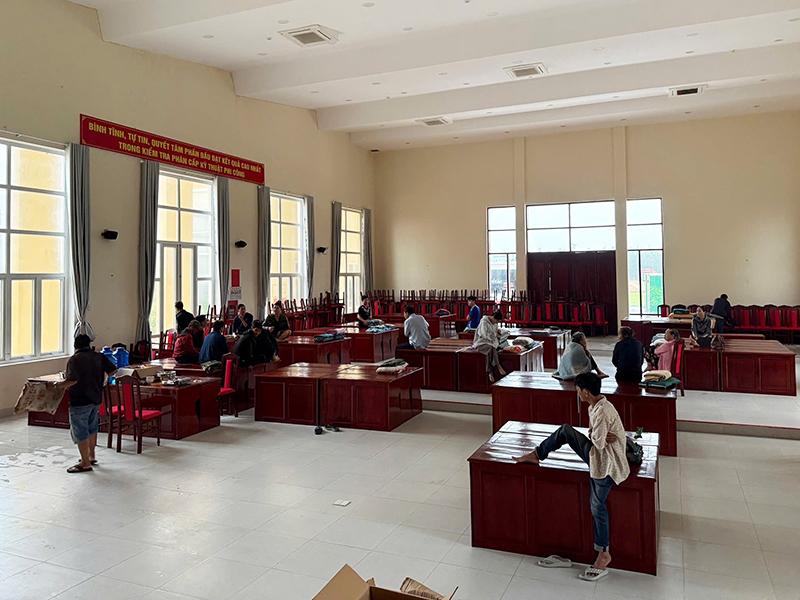 Trung đoàn 940 nỗ lực hỗ trợ bà con vùng lũ