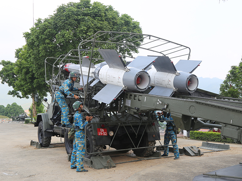 Vững mạnh toàn diện “Mẫu mực, tiêu biểu” ở Trung đoàn 250