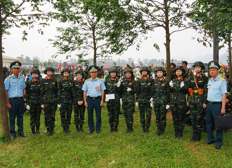 Lữ đoàn Thông tin 26 thăm, động viên lực lượng A80