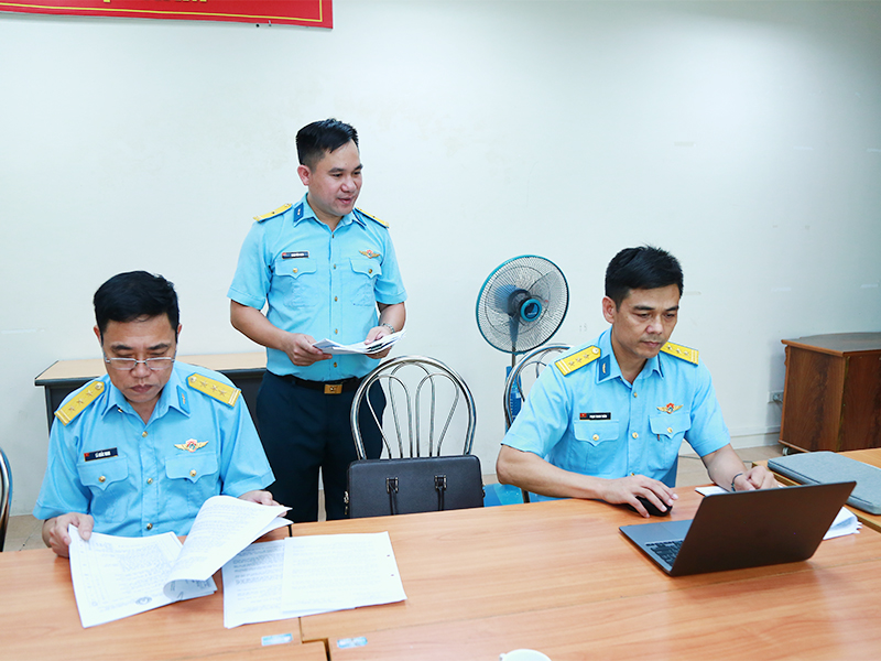 Quân chủng Phòng không - Không quân kiểm tra công tác phát triển khoa học, công nghệ, đổi mới sáng tạo, chuyển đổi số tại các đơn vị