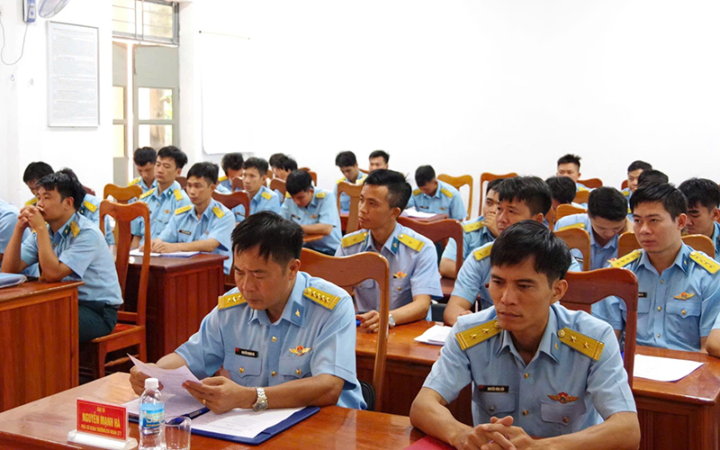 Sư đoàn 377 tập huấn công tác hậu cần, kỹ thuật năm 2025