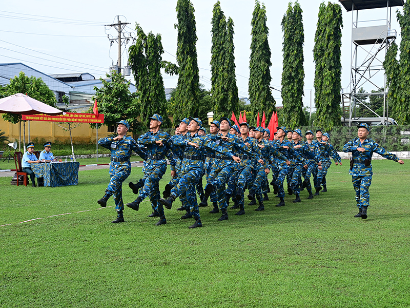 Quân chủng Phòng không - Không quân Bế mạc Diễn tập chiến thuật phân đội kỹ thuật tên lửa Phòng không S-75M năm 2025