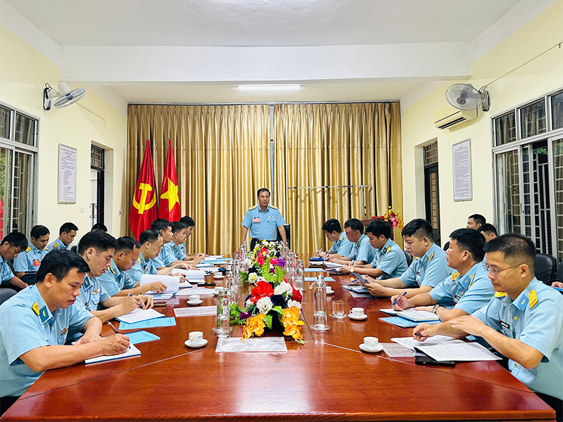 Quân chủng Phòng không-Không quân kiểm tra phân cấp kỹ thuật phi công, thành viên tổ bay năm 2025 tại Trung đoàn Không quân 916