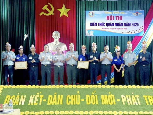 Trung đoàn 292 tổ chức Hội thi kiến thức quân nhân năm 2025