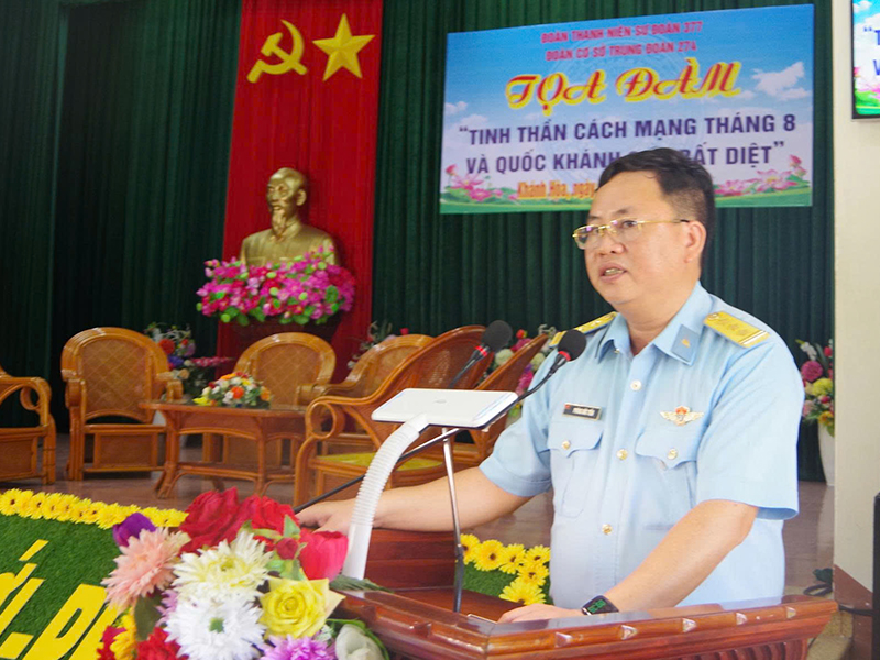 Tuổi trẻ Trung đoàn 274 tự hào tiếp bước truyền thống Cách mạng Tháng Tám và Quốc khánh 2-9