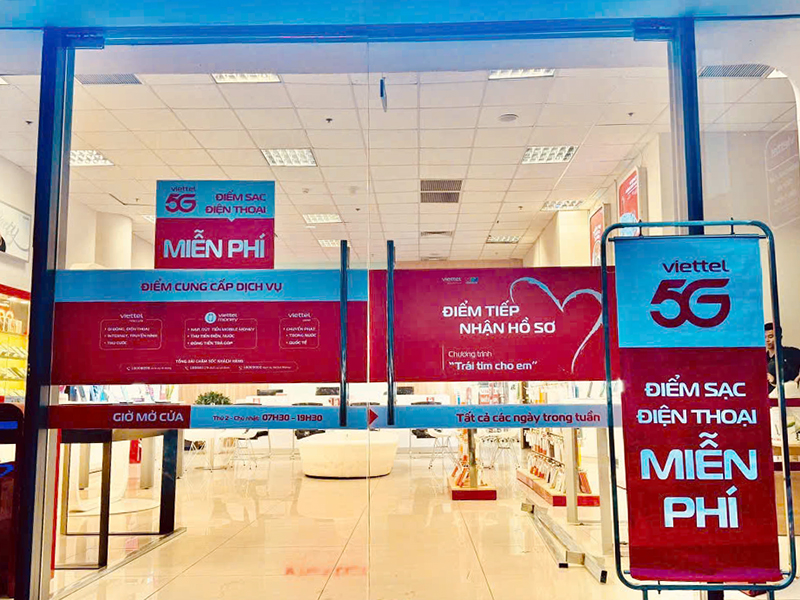 Viettel khẩn trương chuẩn bị ứng phó bão Wipha, sẵn sàng đảm bảo thông tin liên lạc cho người dân