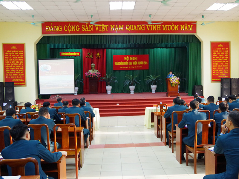 Lữ đoàn 918 tổ chức Hội nghị quân chính triển khai nhiệm vụ năm 2024