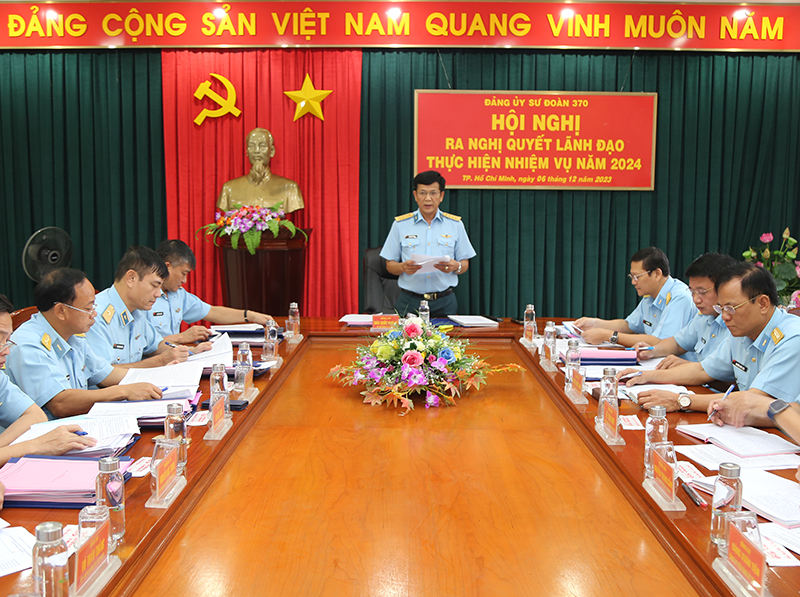 Các Đảng ủy trực thuộc Đảng bộ Quân chủng PK-KQ ra nghị quyết lãnh đạo thực hiện nhiệm vụ năm 2024