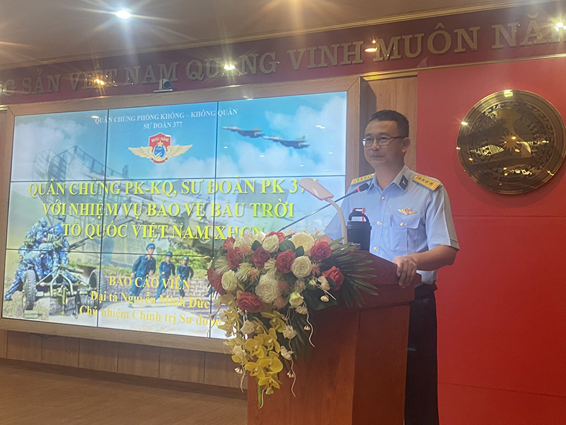 Sư đoàn 377 đẩy mạnh tuyên truyền 60 năm truyền thống Quân chủng Phòng không - Không quân và truyền thống đơn vị trên địa bàn tỉnh Khánh Hòa