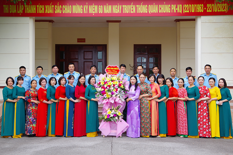 Sư đoàn 365 tổ chức gặp mặt nhân kỷ niệm 93 năm ngày thành lập Hội Liên hiệp Phụ nữ Việt Nam