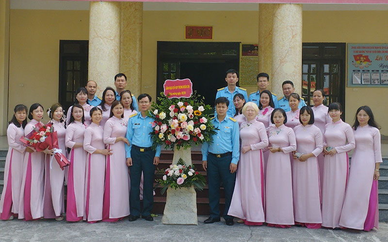 Trung đoàn 236 gặp mặt nhân kỷ niệm 93 năm Ngày thành lập Hội Liên hiệp Phụ nữ Việt Nam