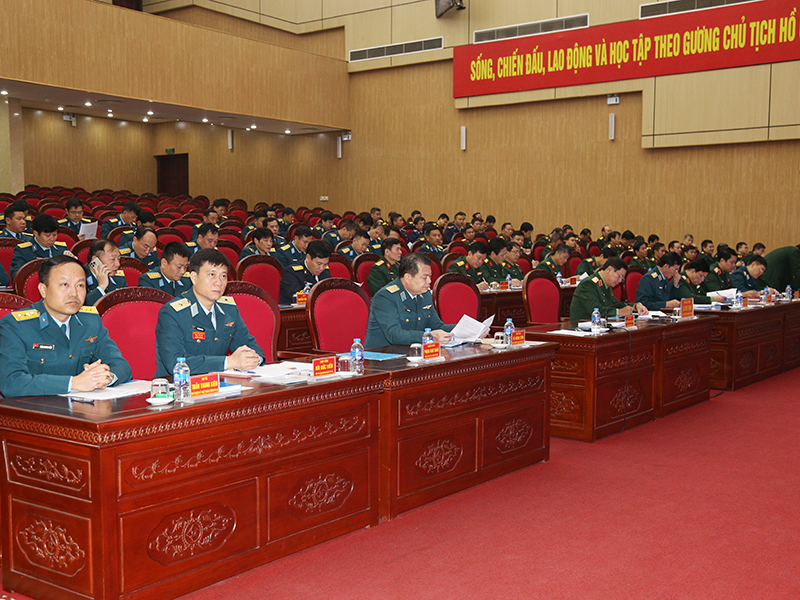 Hội nghị phối hợp nghiên cứu, sản xuất vật tư kỹ thuật bảo đảm cho trang bị kỹ thuật của Quân chủng PK-KQ