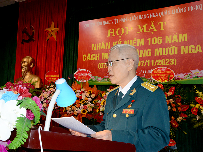 Chi hội hữu nghị Việt Nam - Liên bang Nga Quân chủng PK-KQ tổ chức gặp mặt nhân kỷ niệm 106 năm Cách mạng Tháng Mười Nga