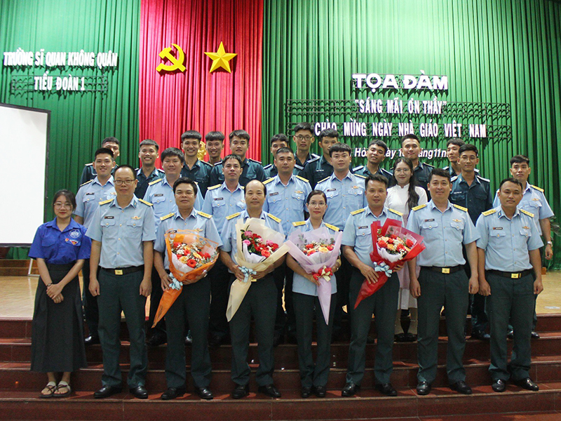 Tiểu đoàn 1, Trường Sĩ quan Không quân tổ chức Tọa đàm “Sáng mãi ơn thầy” năm 2023