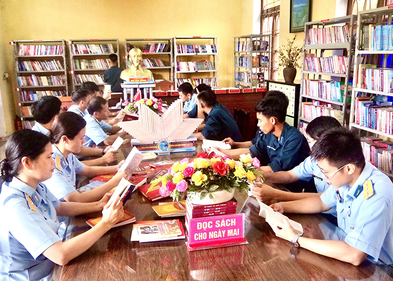 Trung đoàn 930 khai mạc Ngày Sách và Văn hóa đọc Việt Nam năm 2023