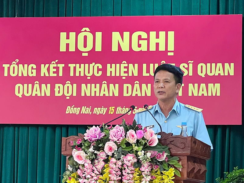 Trung đoàn 935 tổng kết thực hiện Luật Sĩ quan Quân đội nhân dân Việt Nam