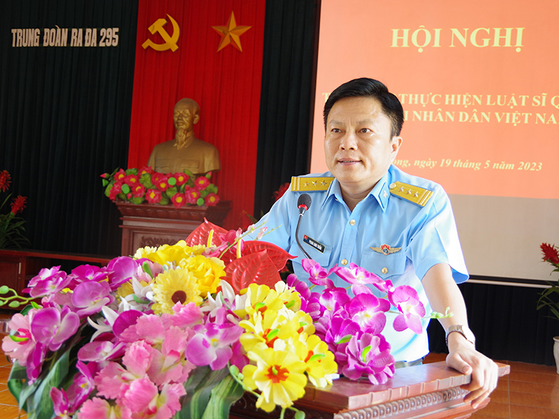 Trung đoàn 295 tổng kết thực hiện Luật Sĩ quan Quân đội nhân dân Việt Nam