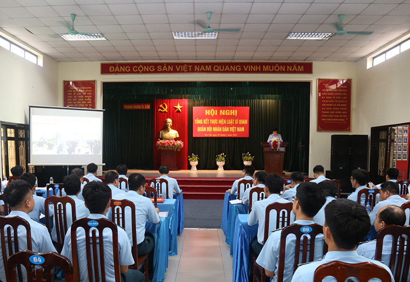 Trung đoàn 236 tổng kết thực hiện Luật Sĩ quan Quân đội nhân dân Việt Nam