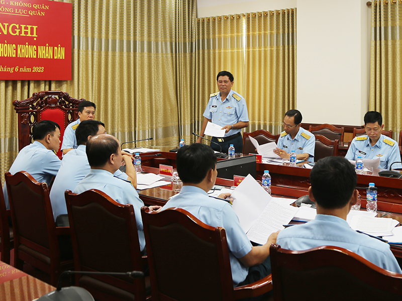 Cục Phòng không Lục quân tổ chức Hội nghị Ban Nghiên cứu luật Phòng không nhân dân