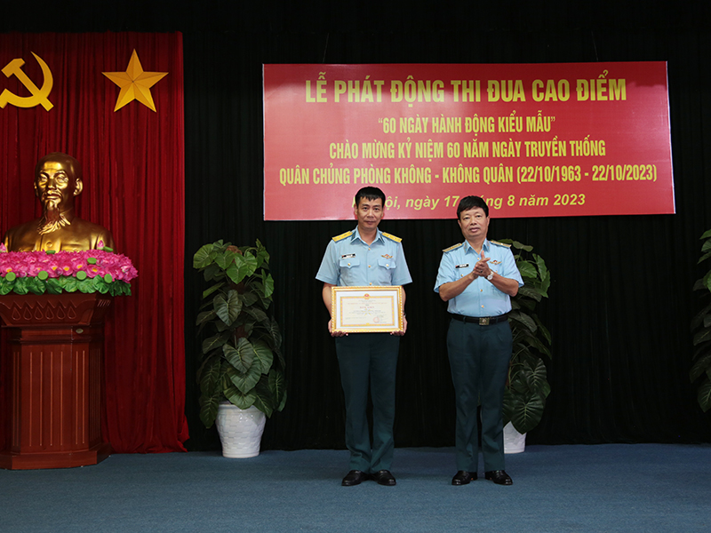 Cục Chính trị phát động thi đua cao điểm kỷ niệm 60 năm Ngày truyền thống Quân chủng Phòng không - Không quân