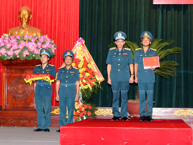 Học viện Phòng không-Không quân tổ chức Lễ tốt nghiệp các khóa học viên ra trường đợt 4 năm 2023