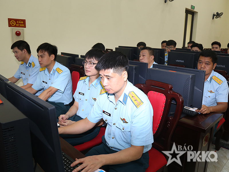 Bộ Tham mưu PK-KQ tập huấn CNTT, chuyển đổi số, triển khai  phong tr&agrave;o b&igrave;nh d&acirc;n học vụ số năm 2026