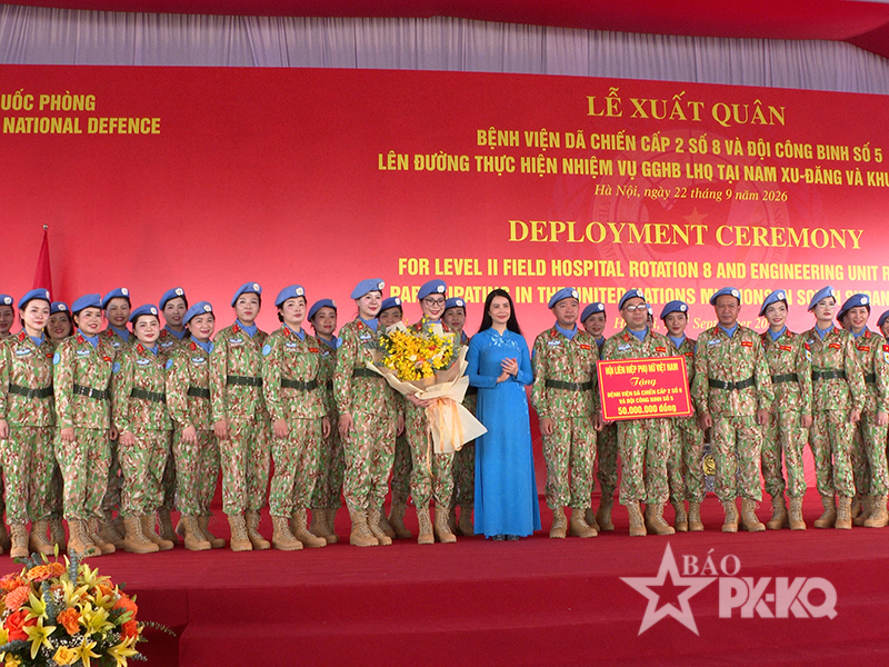 Bộ Quốc ph&ograve;ng tổ chức Lễ xuất qu&acirc;n l&ecirc;n đường thực hiện nhiệm vụ g&igrave;n giữ h&ograve;a b&igrave;nh Li&ecirc;n hợp quốc