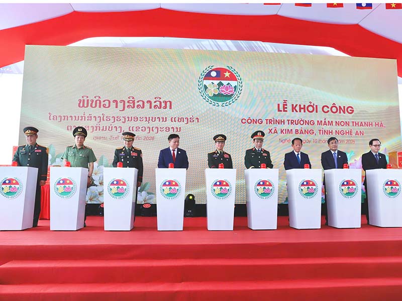 Giao lưu hữu nghị quốc ph&ograve;ng bi&ecirc;n giới Việt Nam - L&agrave;o lần thứ 3 th&agrave;nh c&ocirc;ng tốt đẹp