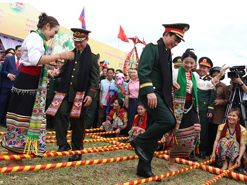 Giao lưu hữu nghị quốc ph&ograve;ng bi&ecirc;n giới Việt Nam - L&agrave;o lần thứ 3 th&agrave;nh c&ocirc;ng tốt đẹp