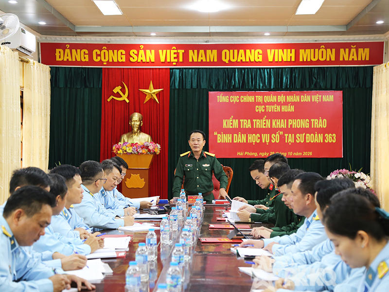 Cục Tuyên huấn kiểm tra triển khai Phong trào “Bình dân học vụ số” tại Sư đoàn 363