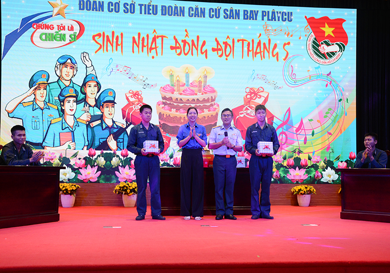 Sư đo&agrave;n 372 tổ chức Hội thi C&aacute;n bộ đo&agrave;n giỏi v&agrave; Tuy&ecirc;n truyền vi&ecirc;n trẻ năm 2026