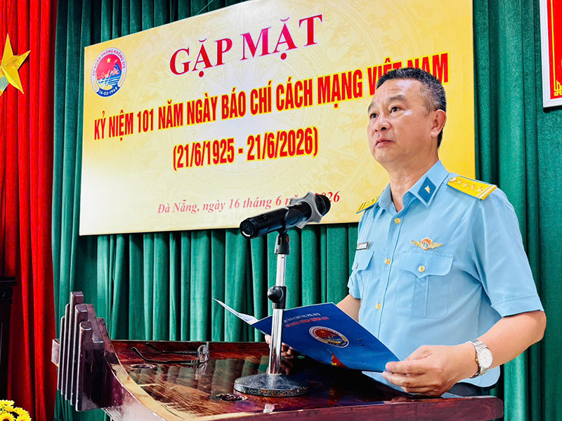 Sư đo&agrave;n 375 gặp mặt, toạ đ&agrave;m nh&acirc;n kỷ niệm ng&agrave;y b&aacute;o ch&iacute; c&aacute;ch mạng Việt Nam