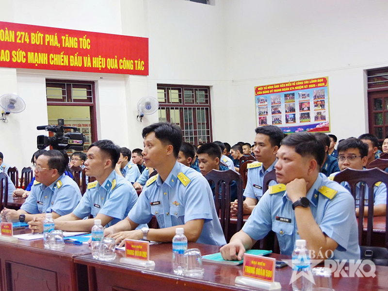 Trung đo&agrave;n 274 tổ chức Hội thi &ldquo;Kiến thức qu&acirc;n nh&acirc;n&rdquo;