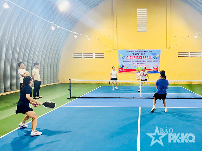 Bế mạc giải Pickleball ch&agrave;o mừng kỷ niệm 60 năm Ng&agrave;y B&aacute;c Hồ về thăm Nh&agrave; m&aacute;y A32