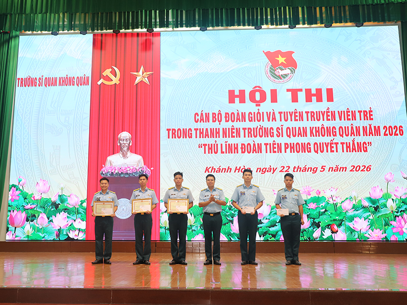 Lan tỏa kh&aacute;t vọng cống hiến từ Hội thi c&aacute;n bộ Đo&agrave;n giỏi v&agrave; tuy&ecirc;n truyền vi&ecirc;n trẻ Trường Sĩ quan Kh&ocirc;ng qu&acirc;n
