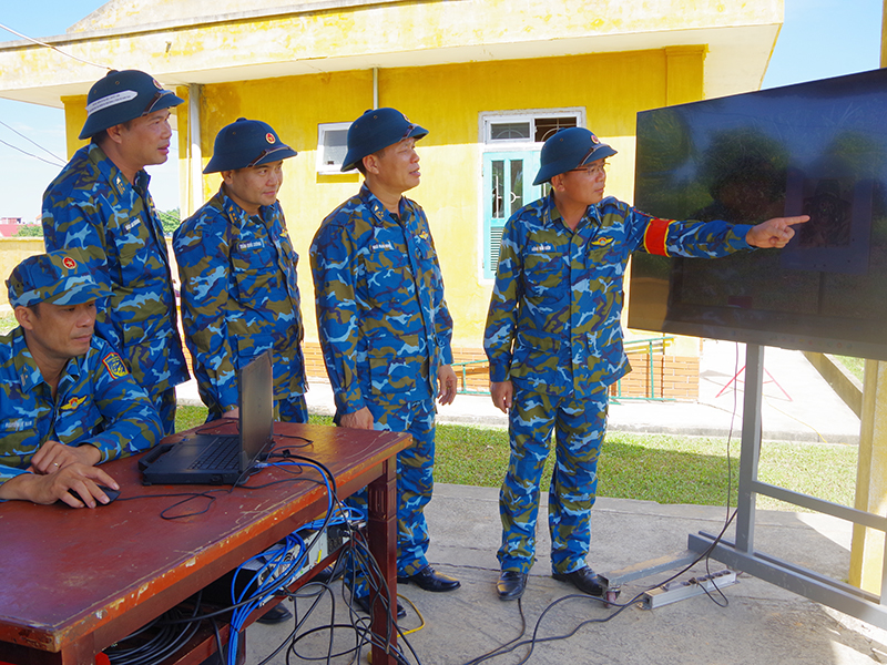 Sư đo&agrave;n 363 kiểm tra thực h&agrave;nh 