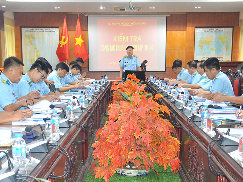 Qu&acirc;n chủng Ph&ograve;ng kh&ocirc;ng-Kh&ocirc;ng qu&acirc;n kiểm tra c&ocirc;ng t&aacute;c chuẩn bị diễn tập của Học viện Ph&ograve;ng kh&ocirc;ng - Kh&ocirc;ng qu&acirc;n