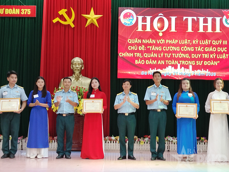 Sư đoàn 375 tổ chức Hội thi “Quân nhân với pháp luật, kỷ luật” quý III năm 2026