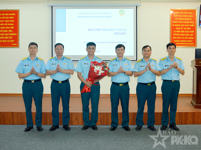 Học viện Ph&ograve;ng kh&ocirc;ng - Kh&ocirc;ng qu&acirc;n đ&aacute;nh gi&aacute; to&agrave;n diện chất lượng đ&agrave;o tạo tr&igrave;nh độ thạc sĩ nghệ thuật qu&acirc;n sự kh&oacute;a 28B