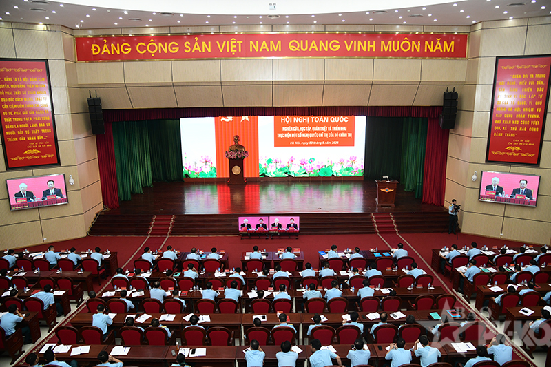 Qu&acirc;n chủng Ph&ograve;ng kh&ocirc;ng-Kh&ocirc;ng qu&acirc;n tham gia Hội nghị to&agrave;n quốc nghi&ecirc;n cứu, học tập, qu&aacute;n triệt v&agrave; triển khai thực hiện một số nghị quyết, chỉ thị của Bộ Ch&iacute;nh trị