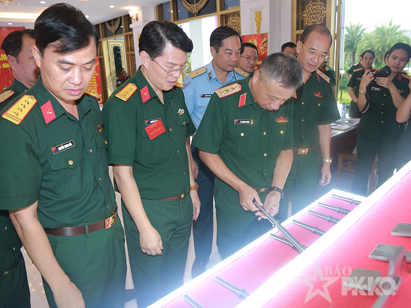 Qu&acirc;n chủng Ph&ograve;ng kh&ocirc;ng-Kh&ocirc;ng qu&acirc;n đạt giải nhất to&agrave;n đo&agrave;n v&agrave; 4 &ldquo;b&agrave;n tay v&agrave;ng&rdquo; tại Hội thi thợ giỏi ng&agrave;nh cơ kh&iacute; to&agrave;n qu&acirc;n lần thứ VI năm 2026
