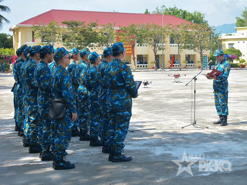 Trường Sĩ quan Kh&ocirc;ng qu&acirc;n c&ocirc;ng bố th&agrave;nh lập Trung t&acirc;m Huấn luyện thực h&agrave;nh phương tiện kh&ocirc;ng người l&aacute;i